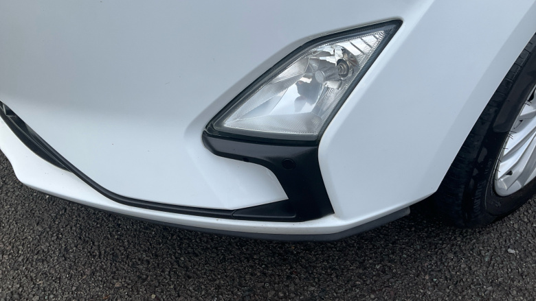 Ford Focus 1.0 EcoBoost Hybrid mHEV 125 Titanium Edition 5dr Petrol Hatchback